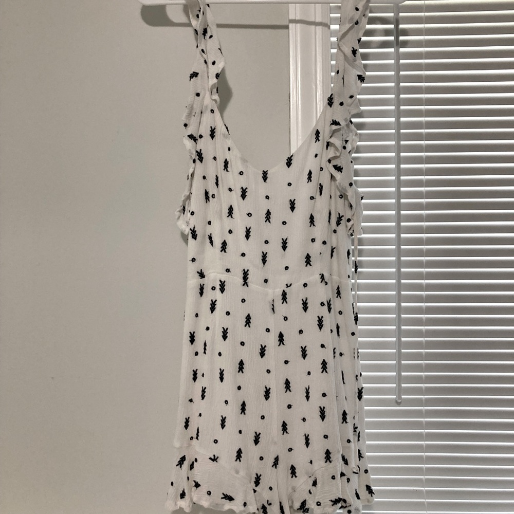 Lush black and white romper